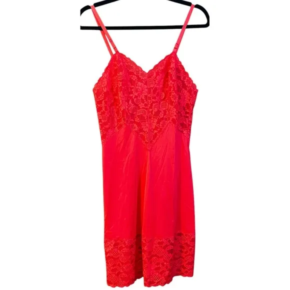 Vintage VANITY FAIR Red FULL SLIP Dress LACE Nylon Lingerie USA Sz S 32