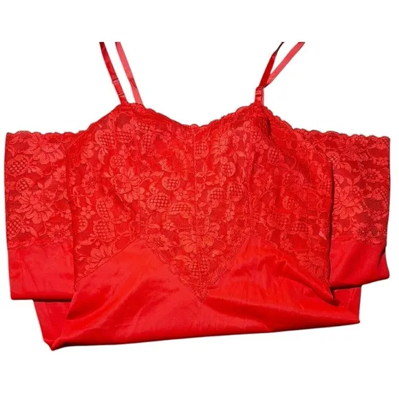 Vintage VANITY FAIR Red FULL SLIP Dress LACE Nylon Lingerie USA Sz S 32
