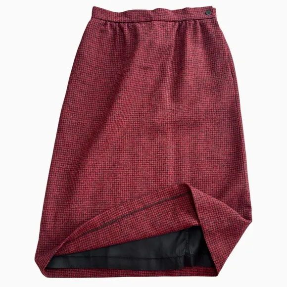 Vintage Wool Plaid Skirt Straight Pencil Herringbone Tweed Red Black Size Small