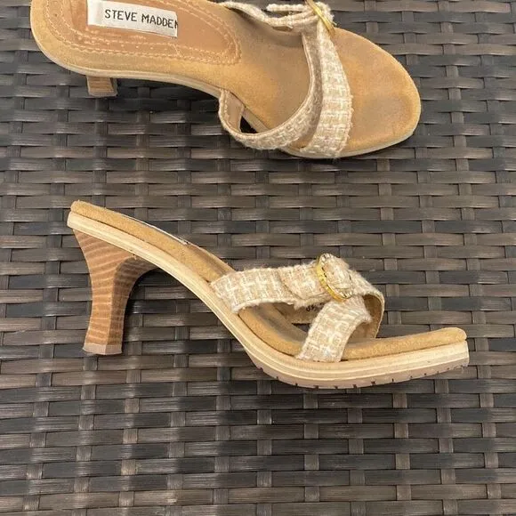 Vintage Y2K, Steve Madden, kitten heels