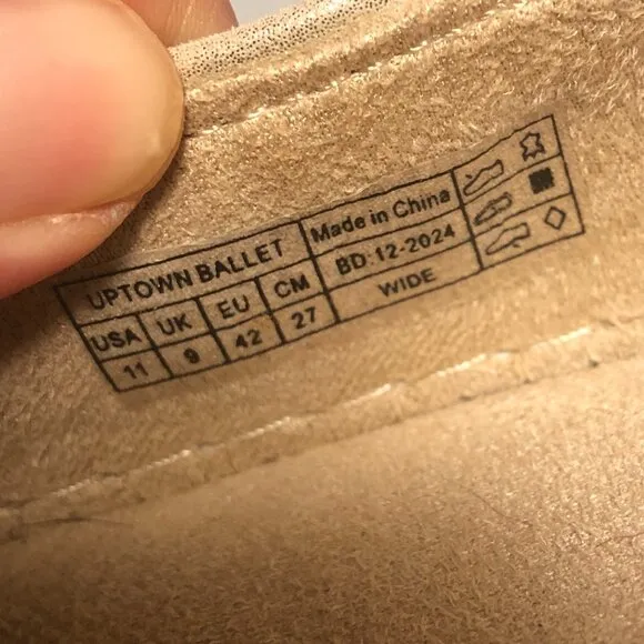 Vionic women Uptown Ballet slip on, shimmery leather, 11Wide