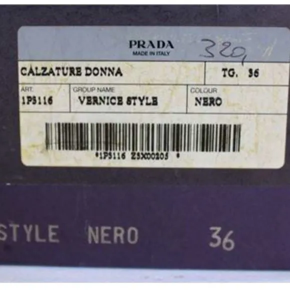 VNTG Prada Vernice Black Patent Leather Kitten Heels  IOB — SZ‎ US 6 / EU 36