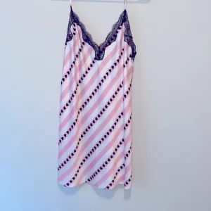 VS Slip Small Very Sexy  Satin with Heart Print Small