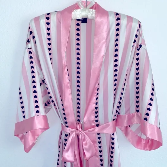 VS Very Sexy Short Satin Kimono with Vertical Heart Print Pink Stripe XS/Small