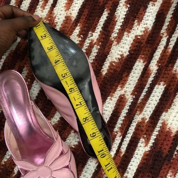 VTG 90s Lumiani Pink leather pointed toe kitten heels mules pumps flower Italy