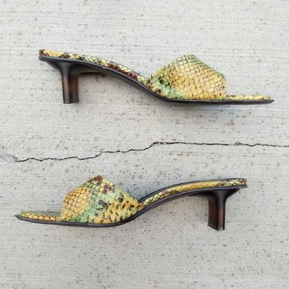 Vtg Enzo Angiolini Yellow Green Python Snake Mules