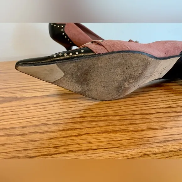 VTG y2k Steve Madden Kitten Heels Leather Suede Pink Stud Heart 9 Point Buckle