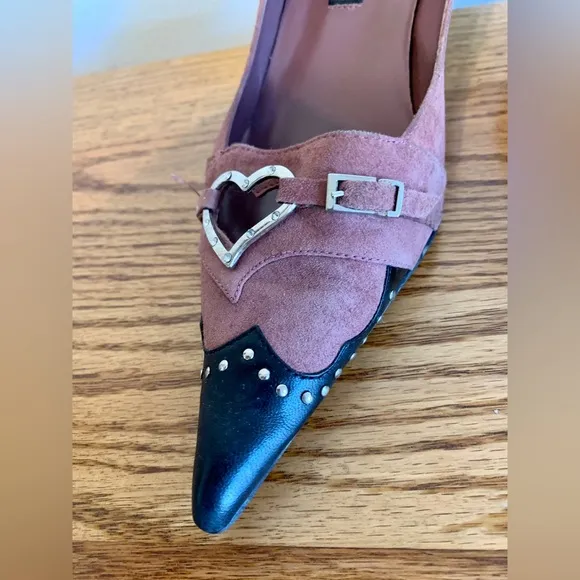 VTG y2k Steve Madden Kitten Heels Leather Suede Pink Stud Heart 9 Point Buckle