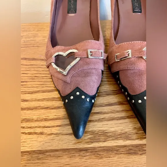 VTG y2k Steve Madden Kitten Heels Leather Suede Pink Stud Heart 9 Point Buckle