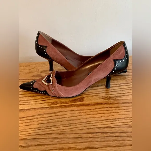 VTG y2k Steve Madden Kitten Heels Leather Suede Pink Stud Heart 9 Point Buckle