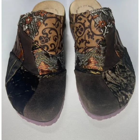 VTG Y2K Think! Size 5.5US 36EU Velvet Brocade Patchwork Clogs Slide Shoe Comfort