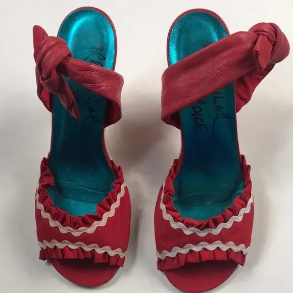 VTG,Red Kitten Heels by Irregular Choice Size 38