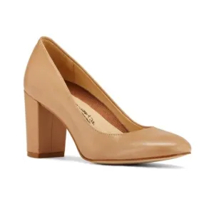 Walking Cradles Mattise Nude Leather Pumps Size 10 Wide