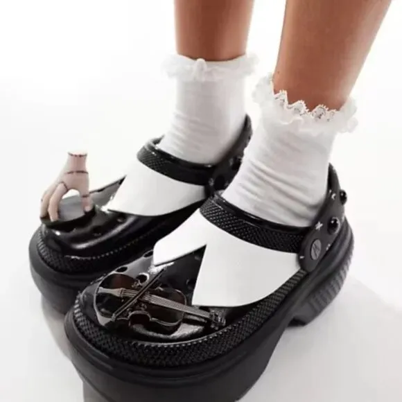 Wednesday Stomp Crocs Clogs NWT