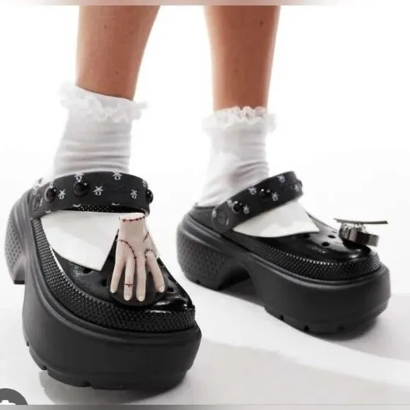 Wednesday Stomp Crocs Clogs NWT