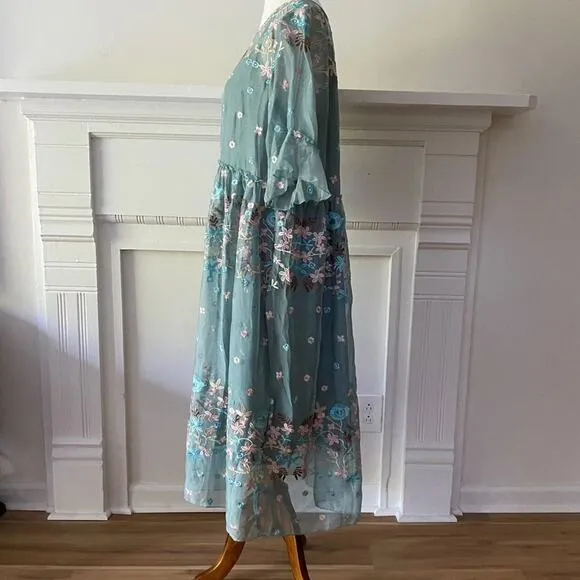 Whimsical Embroidered One Size Plus Size Boho Dress Flare Sleeve Floral XL 1X