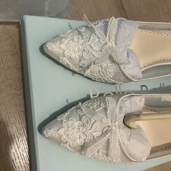 White Lace Kitten Heel Pumps for Weddings