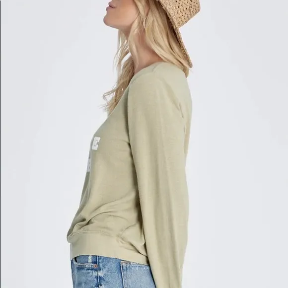 Wildfox Wild is my favorite color olive green baggy beach jumper Medium