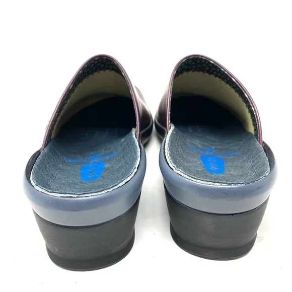 Wolky Go Comfort Clogs Bordo Velvet Leather