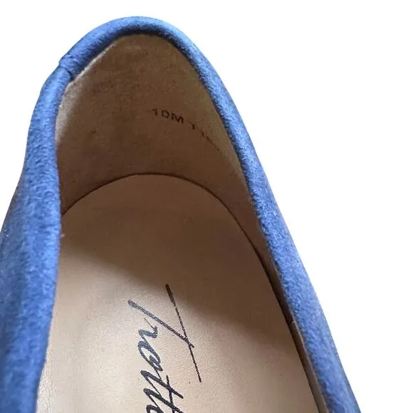 Womans trotters kiera kitten heel pumps in navy suede size 10M