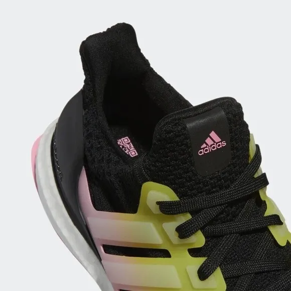 WOMEN'S Adidas UltraBoost 5.0 DNA Black Beam Pink GV8732
