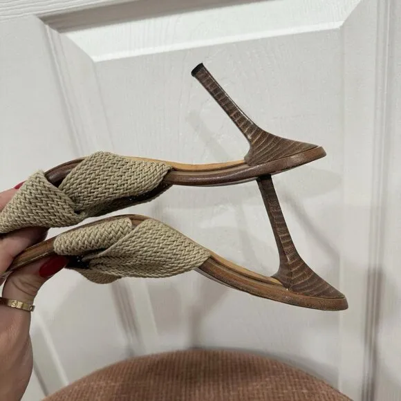 Women’s Authentic GUCCI 1990s Kitten Heels Boho Size 37c Size US 7 RARE