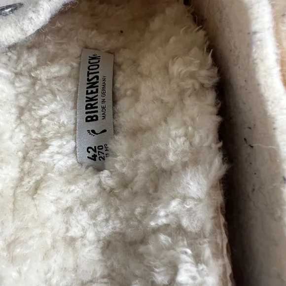 Women's Birkenstock Boston Shearling Clogs Size 42 Cream
