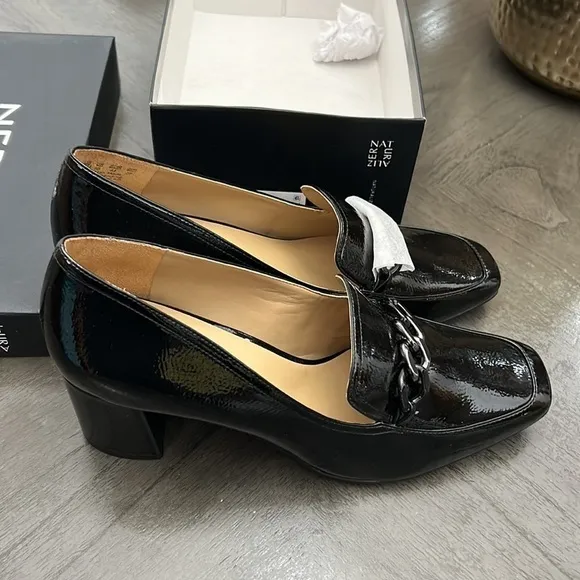 Women's Naturalizer, Wynrie Pump