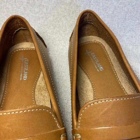 Women's Patricia Penny Leather Loafer Driving Moc. Size 9,5. New.