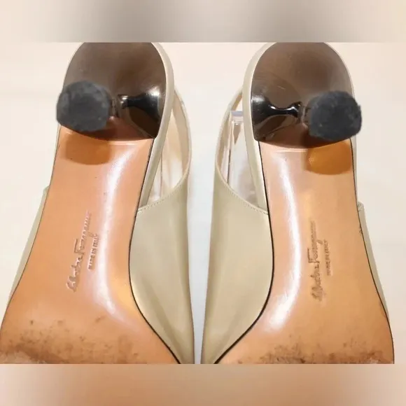 Women’s Salvatore Ferragamo Square Toe Sling Back Sandal Kitten Heels 5 1/2