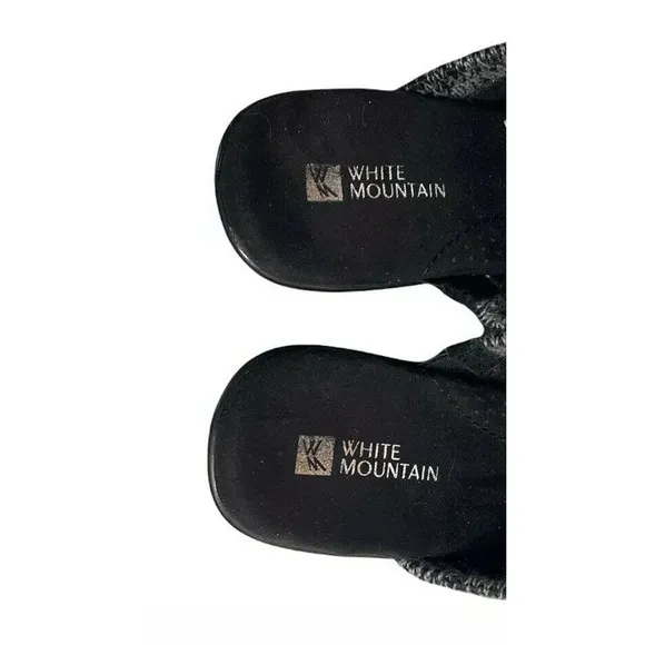 Womens White Mountain Water Resistant Black Suede Clogs with Sweater Collar 6.5