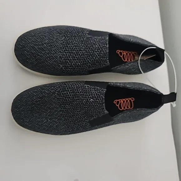 Woolloomooloo Suffolk Merino Wool Slip-On