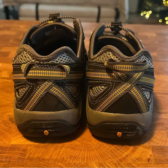 World Wide Sportsman Men’s Fishing &amp; Water Shoes - Size 11, New