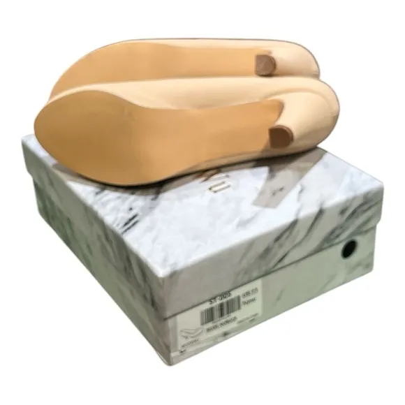 Wuorwu Women’s Nude Nubuck Slip-On Mid Kitten Heels Size 11.
