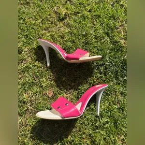 Y2K Vintage Hot Pink Charles David 4 Inch Stiletto Mule Sz 38