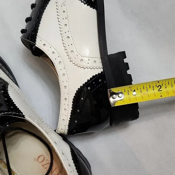 Yinzo Patent Leather Black and White Wingtip Oxfords (w size 41)