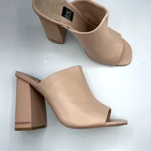 Zac Posen Nude Leather Slip One Mules Chunky Heel Women’s Shoes 9 Peep Toe Y2K