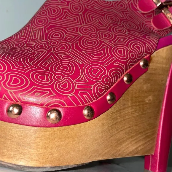 Zandra Rhodes Leather Wooden Stud Wedge Heels