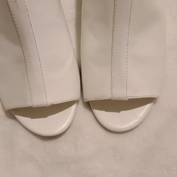 ZARA Block Heel Mules Chunky Heels White Leather Slip-on Mules