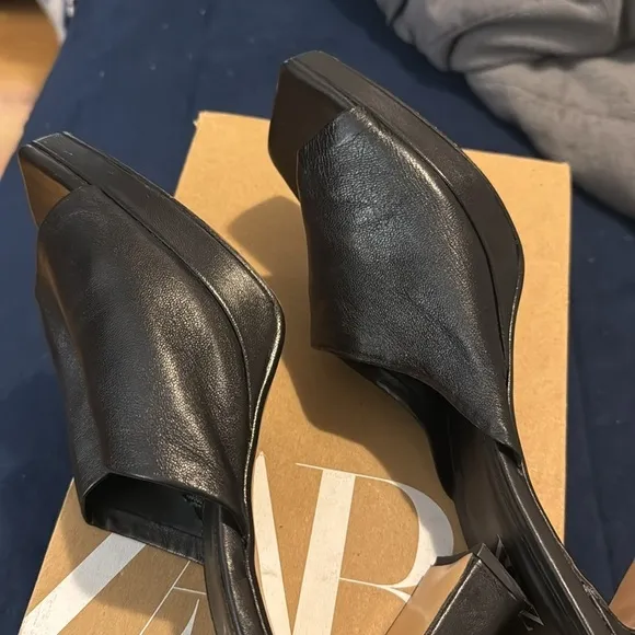 Zara leather heel platform mules black size 9US/40