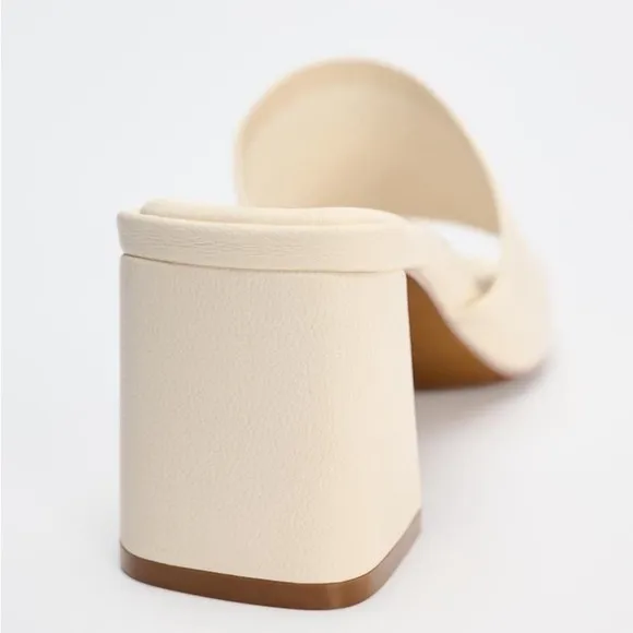 Zara Leather Mules (nwt) Off-White, Size 9 (40)