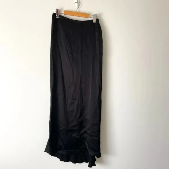 Zara Long Satin Effect Slip Maxi Skirt NWT Black Size Small