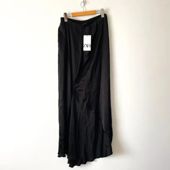 Zara Long Satin Effect Slip Maxi Skirt NWT Black Size Small