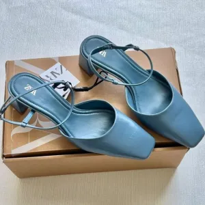 ZARA Square Toe Heels NWT