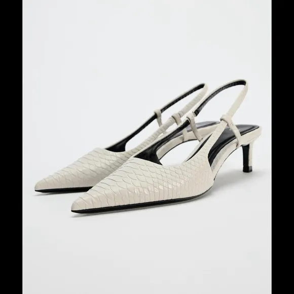 ZARA WHITE LEATHER KITTEN HEELS. Brand new with tag.