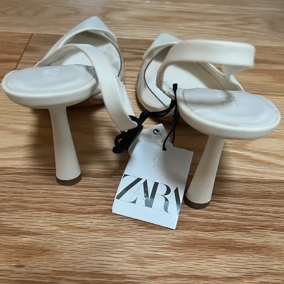 Zara Women's 8,ecru Slingback Heels.