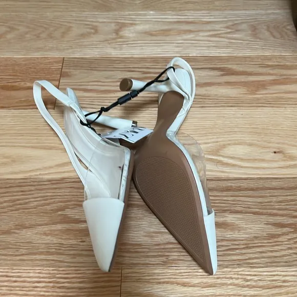 Zara Women's 8,ecru Slingback Heels.