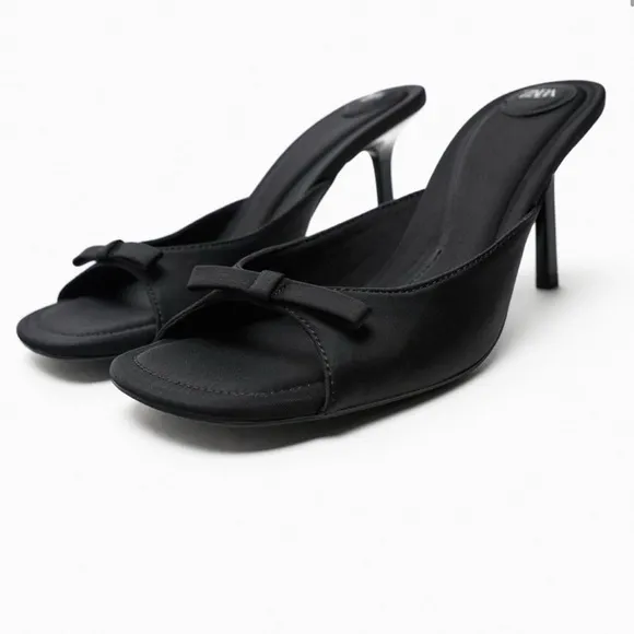☆Zara Women’s Black Bow Kitten Heels☆
