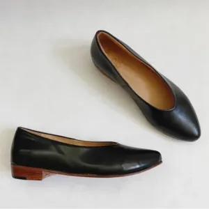 Zou Xou 10 glove flat slip on pointed toe leather stacked heel handmade classic